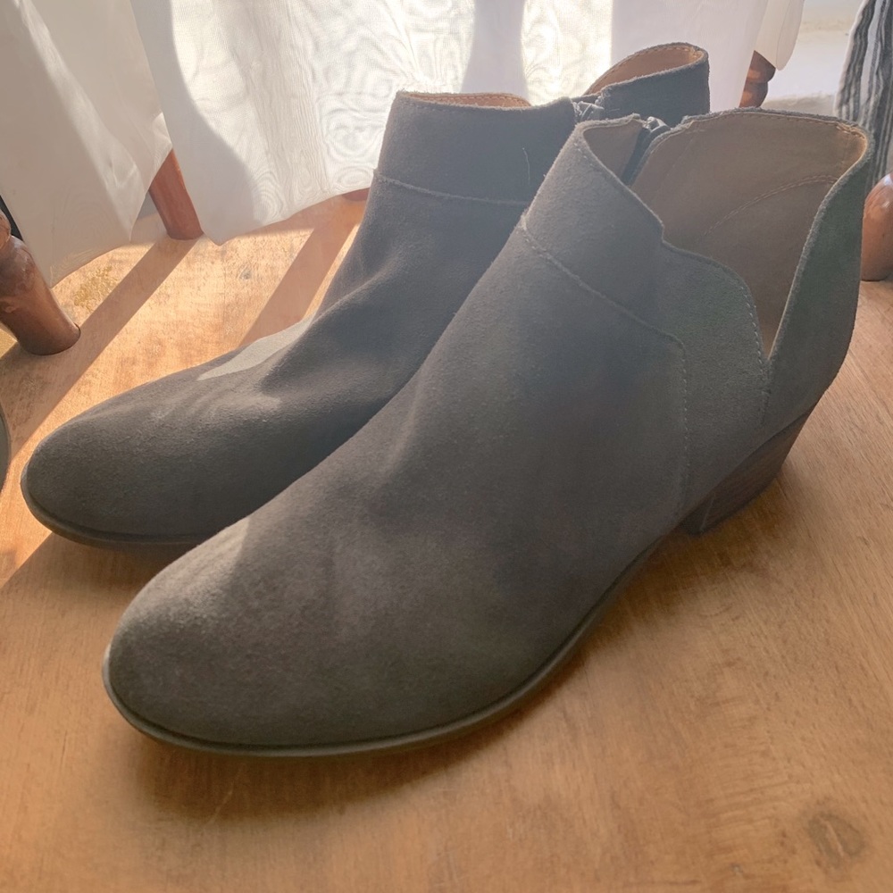 Lucky Brand grey suede booties